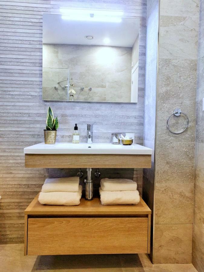 Bohospanishvilla Holiday home *