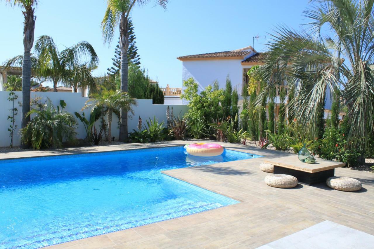 Bohospanishvilla Holiday home *